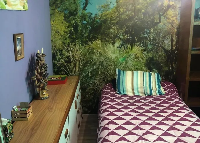 Near Everything And Some Art Apartment *